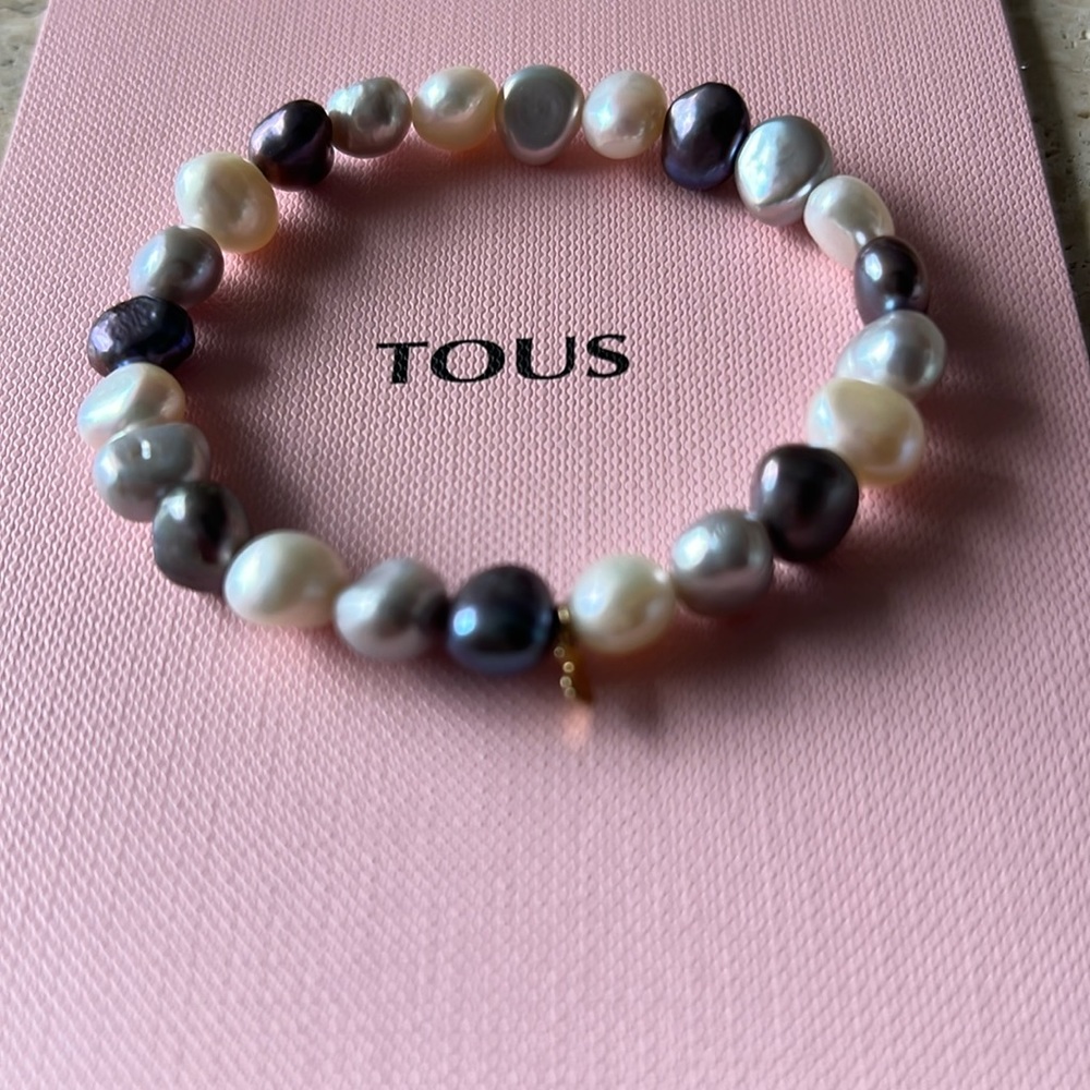 TOUS Gold Sweet Dolls Bracelet with white, grey and blue baroque pearls and Bear